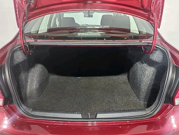 Volkswagen Polo, 2011г., передний привод, механика