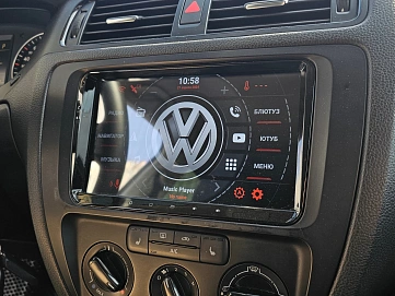 Volkswagen Jetta, 2013г., передний привод, автомат