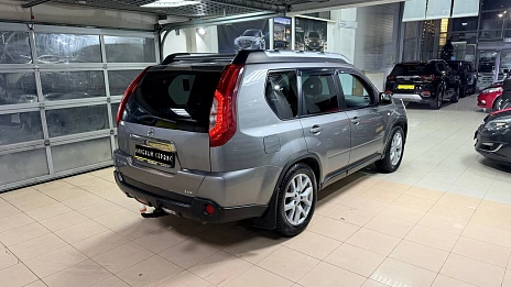 Nissan X-Trail, 2012г., полный привод, вариатор