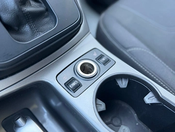 Ford Kuga, 2015г., передний привод, автомат
