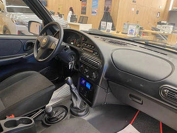 Chevrolet Niva, 2016г., полный привод, механика