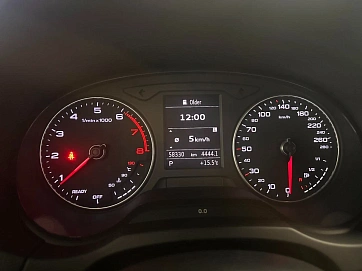 Audi A3, 2017г., передний привод, робот
