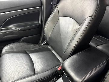 Mitsubishi ASX, 2012г., передний привод, вариатор