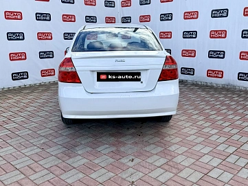 Chevrolet Aveo, 2011г., передний привод, механика