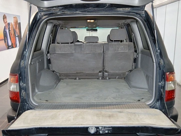 Toyota Land Cruiser, 2006г., полный привод, механика