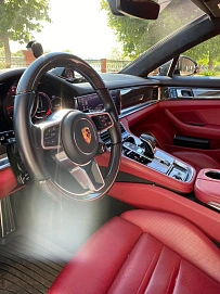 Porsche Panamera, 2018г., полный привод, робот