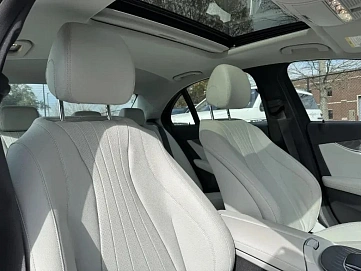 Mercedes-Benz E-Класс, 2022г., задний привод, автомат