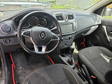 Renault Sandero, 2018г., передний привод, вариатор
