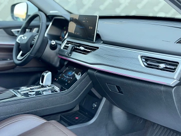 Chery Tiggo 8 Pro, 2021г., передний привод, робот