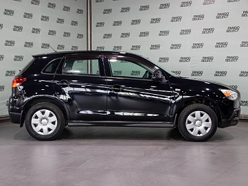 Mitsubishi ASX, 2011г., передний привод, вариатор