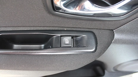 Renault Megane, 2013г., передний привод, механика