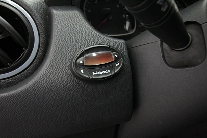 Renault Duster, 2012г., полный привод, механика