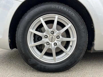 Ford Focus, 2009г., передний привод, механика