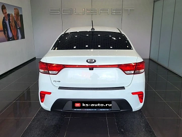 Kia Rio, 2018г., передний привод, автомат