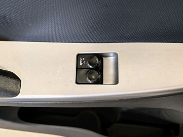 Hyundai Solaris, 2011г., передний привод, механика
