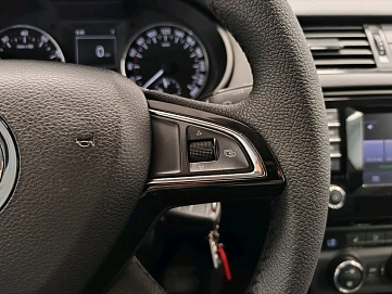 Skoda Octavia, 2014г., передний привод, робот