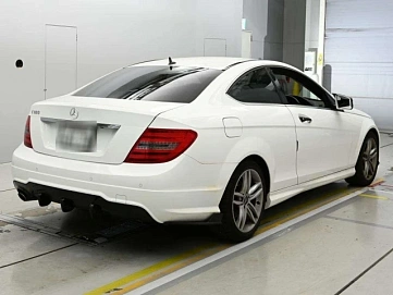 Mercedes-Benz C-Класс, 2013г., задний привод, автомат