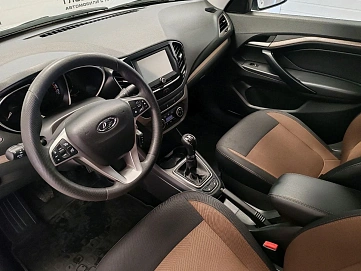 Lada (ВАЗ) Vesta, 2019г., передний привод, механика