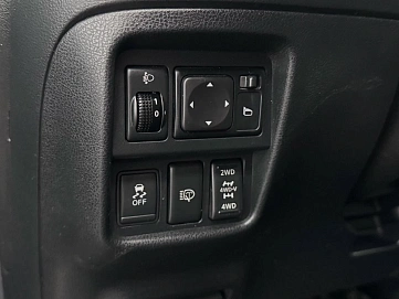 Nissan Juke, 2011г., полный привод, вариатор