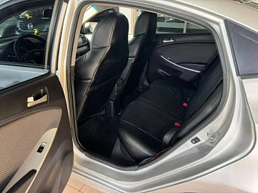 Hyundai Solaris, 2012г., передний привод, механика