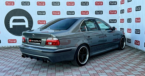BMW 5 серии, 2001г., передний привод, автомат