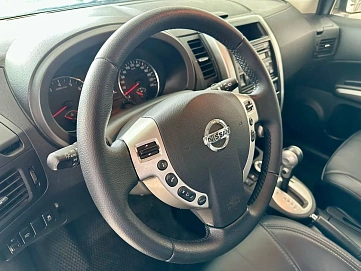 Nissan X-Trail, 2011г., полный привод, вариатор