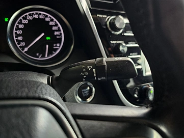 Toyota Camry, 2019г., передний привод, автомат