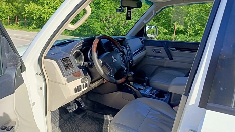 Mitsubishi Pajero, 2008г., полный привод, автомат
