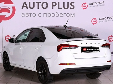Skoda Rapid, 2021г., передний привод, робот