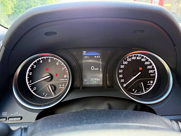 Toyota Camry, 2020г, передний привод, вариатор
