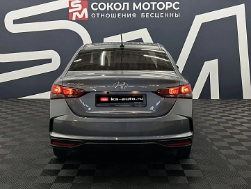 Hyundai Solaris, 2021г., передний привод, автомат