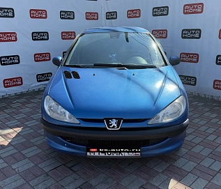 Peugeot 206, 2008г., передний привод, автомат