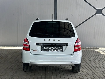 Lada (ВАЗ) Granta, 2023г., передний привод, механика