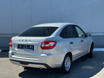 Lada (ВАЗ) Granta, 2019г., передний привод, механика