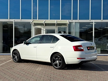 Skoda Octavia, 2016г., передний привод, автомат