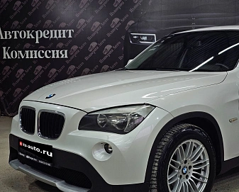 BMW X1, 2012г., задний привод, автомат