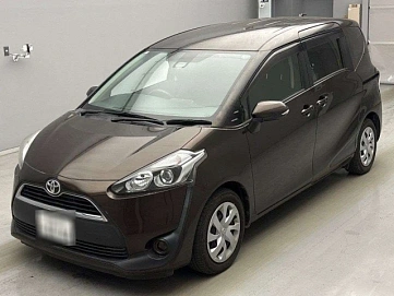 Toyota Sienta, 2015г., передний привод, вариатор
