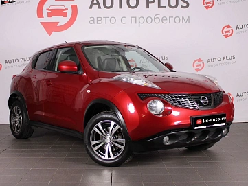 Nissan Juke, 2012г., передний привод, вариатор