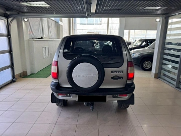 Chevrolet Niva, 2008г., полный привод, механика