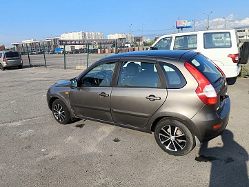 Lada (ВАЗ) Kalina, 2015г., передний привод, механика