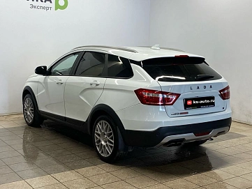 Lada (ВАЗ) Vesta, 2019г., передний привод, механика