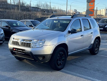 Renault Duster, 2013г, полный привод, механика