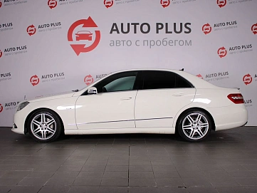Mercedes-Benz E-Класс, 2011г., задний привод, автомат