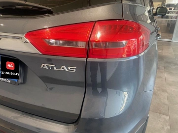 Geely Atlas, 2019г., полный привод, автомат