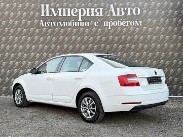 Skoda Octavia, 2019г., передний привод, автомат