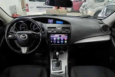 Mazda 3, 2010г., передний привод, автомат
