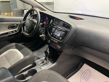 Kia Ceed, 2014г., передний привод, автомат