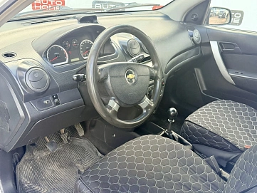 Chevrolet Aveo, 2011г., передний привод, механика