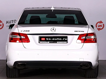 Mercedes-Benz E-Класс, 2013г., задний привод, автомат