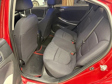 Hyundai Solaris, 2013г., передний привод, механика